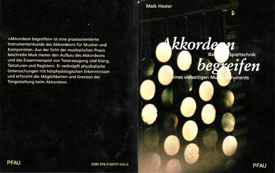 Maik Hester: Akkordeon begreifen (Bild © PFAU-Verlag)